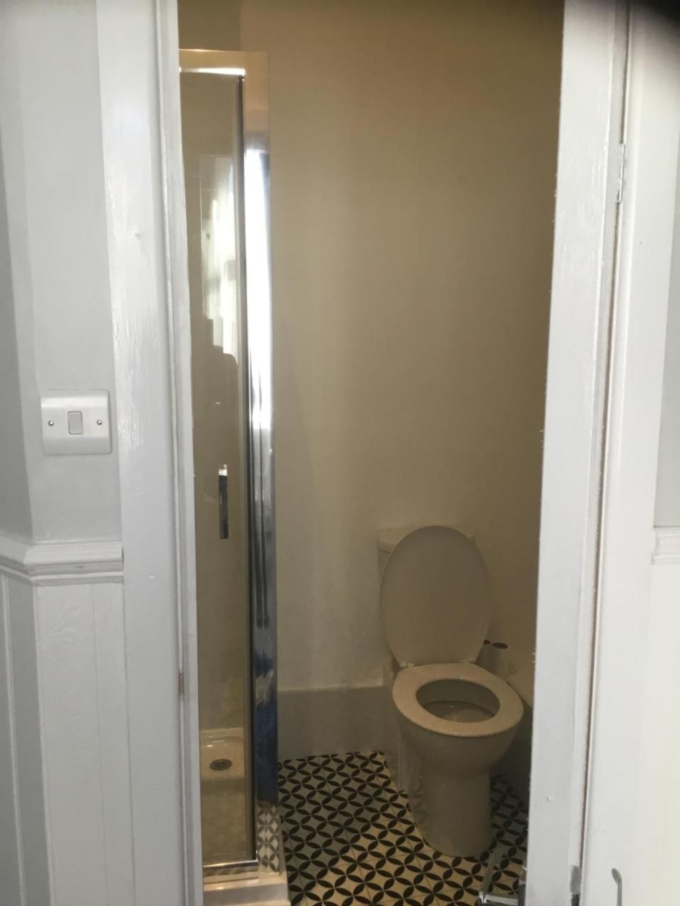 Cara Guesthouse Уитли-Бей Экстерьер фото
